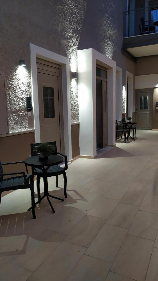 Uni Island - City Center Suites 이라클리온 외부 사진